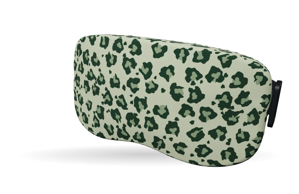 Print Petite panther · Mos op een skibrilhoes